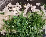 Foto del paso 2 de la receta: Filete al perejil con papas rústicas