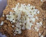 A picture of step 3 of Gajak gud burfi.