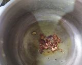 A picture of step 4 of Tomato pulavu with raitha (Tomato pulao with raita recipe in tamil).