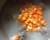 Foto langkah ke 1 dari resep Sop tulang sapi.