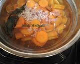 Foto langkah ke 2 dari resep Sayur bening telor puyuh.