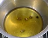 A picture of step 5 of Jalebii.