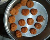 A picture of step 3 of Masala puri.