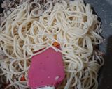Foto langkah ke 5 dari resep Spageti Aglio Lio ayam cincang.