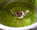A picture of step 4 of Green Coriander Chutney.