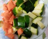 Foto del paso 1 de la receta: Arroz de aprovechamiento con verduras y alcachofas