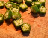 A picture of step 1 of Okra/ladies finger stir fry.