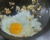 รูปขั้นตอนการทำที่ 3 ของ ข้าวผัดไข่ฯ