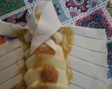 Foto del paso 3 de la receta: Trenzas de fruta y dulce con tapas de empanadas🍏🍎🍌