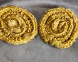 ઘઉંના લોટની ચકરી(wheat chakri recipe in gujarati) રેસીપી સ્ટેપ3ફોટો