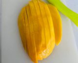 Hình bước làm 7 của món Vào bếp cùng con: poke - bữa cơm tươi cầu vồng