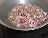 Foto langkah ke 1 dari resep Sambal Cumi Asin.