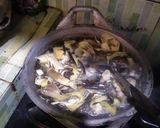 Foto langkah ke 1 dari resep Lodeh jantung pisang.