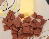 صورة لخطوة 1 من وصفة برونيز بالشوكولا والجوز 🍫