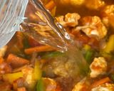 A picture of step 4 of Vegetable and Chickpea Soup.