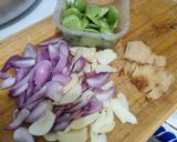Foto langkah ke 2 dari resep Sambel Goreng Cumi Pete.