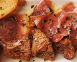 Foto del paso 4 de la receta: Rovellons  salteados con  Jamón  ibérico