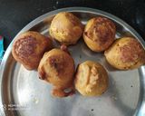 A picture of step 6 of Vada pav.