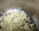 Foto del paso 1 de la receta: Crema de acelgas al curry en olla a presión