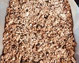 A picture of step 4 of Homemade Granola - vegan.