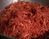 गाजर का हलवा (Gajar ka halwa recipe in hindi) रेसिपी चरण 2 फोटो