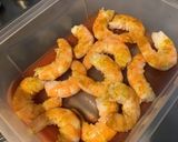 Une image de l'étape 4 de Crevettes sauvages marinées épices,agrumes et origan.
