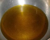 A picture of step 1 of Fried Papad.