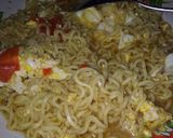 Foto langkah ke 7 dari resep Mie godok kuah pedes gampil.