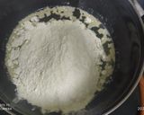 A picture of step 5 of Bengal Gram Laddu.