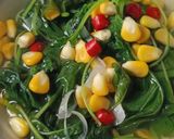 Foto langkah ke 3 dari resep Bening Bayam Jagung.