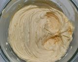Foto langkah ke 2 dari resep Buttercream Salted Caramel.