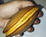 Foto langkah ke 5 dari resep Dorayaki Gula Aren (isi pasta kacang hijau).