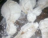 A picture of step 2 of Crispy chicken.
