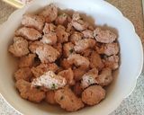รูปขั้นตอนการทำที่ 1 ของ แกงเขียวหวานหน่อไม้หมูนุ่ม