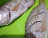 Foto langkah ke 1 dari resep Ikan Ekor Kuning Balado 2 Cabe.
