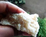 A picture of step 5 of Simple steamed vanilla cake.