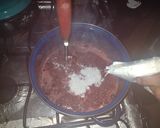 Foto del paso 1 de la receta: Bombones de chocolate con relleno de fresa