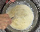 Foto del passaggio 3 della ricetta Semifreddo allo Yogurt Greco e Mascarpone con Biscoff