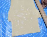 Foto langkah ke 6 dari resep Salmon Puff Pastry with Mushroom Sauce.