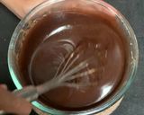Foto langkah ke 3 dari resep Brownies Kukus Coklat Lumer.