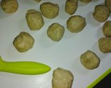 A picture of step 2 of Spring rolls.