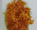 Foto langkah ke 5 dari resep Jamur Enoki Crispy Simpel.