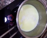 A picture of step 2 of Suji Halwa (Semoline Pudding).