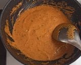A picture of step 4 of Paneer lababdar.