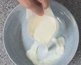 Foto del passaggio 1 della ricetta Torta al Cocco Morbida e Umida Senza Glutine