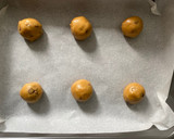 Foto del paso 5 de la receta: Galletitas con pepitas de chocolate (cookies)