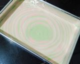 Foto langkah ke 4 dari resep Bolu Kukus Pelangi (2 Telur).
