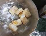 A picture of step 1 of Dry Chilli Paneer.