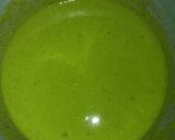A picture of step 3 of Spinach sushi.