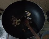 Foto langkah ke 3 dari resep Mie lethek goreng.